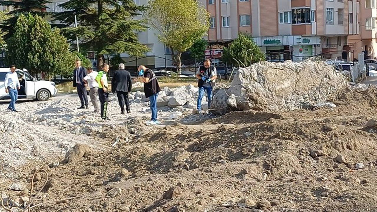 Çorum'da Okul Yıkımında Kafatası ve Kemik Parçaları Bulundu