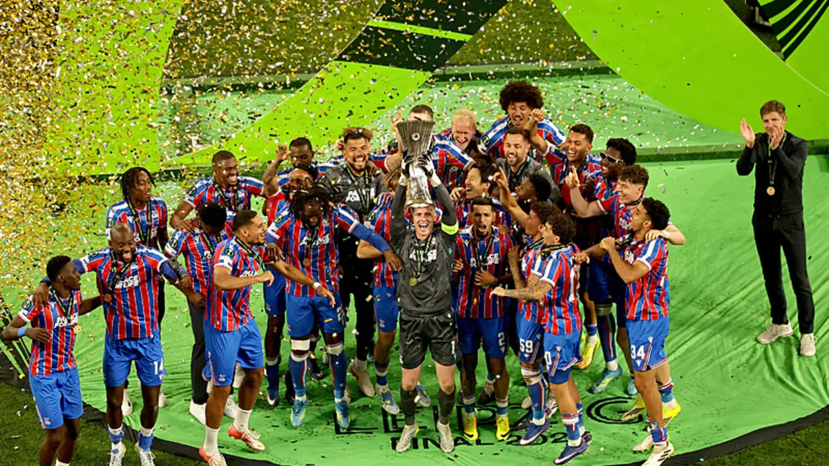 Crystal Palace, UEFA Konferans Ligi Şampiyonu Oldu
