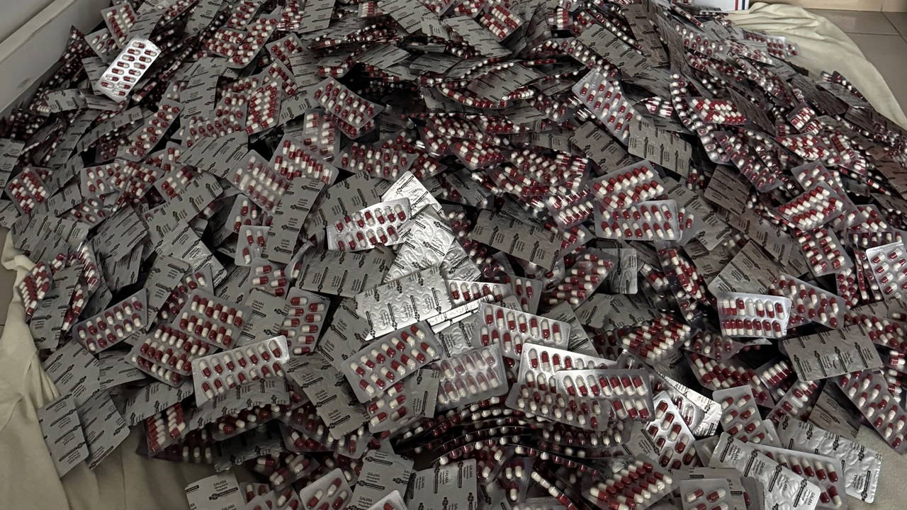 Çubuk'ta Uyuşturucu Operasyonu: 95 Bin Hap Ele Geçirildi