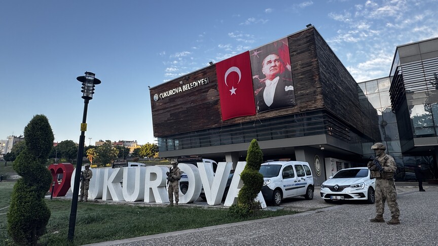 Çukurova Belediyesi Operasyonu: 49 Şüpheliden 34'ü Tutuklandı