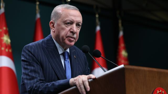 Cumhurbaşkanı Erdoğan, 17 Ağustos Depremi'nin 27. Yıl Dönümünde Mesaj Yayımladı