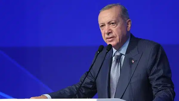 Erdoğan, üç şairi ölüm yıl dönümlerinde andı