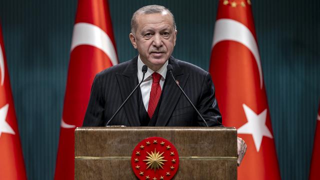 Erdoğan'dan Fenerbahçe Beko'ya şampiyonluk tebriki