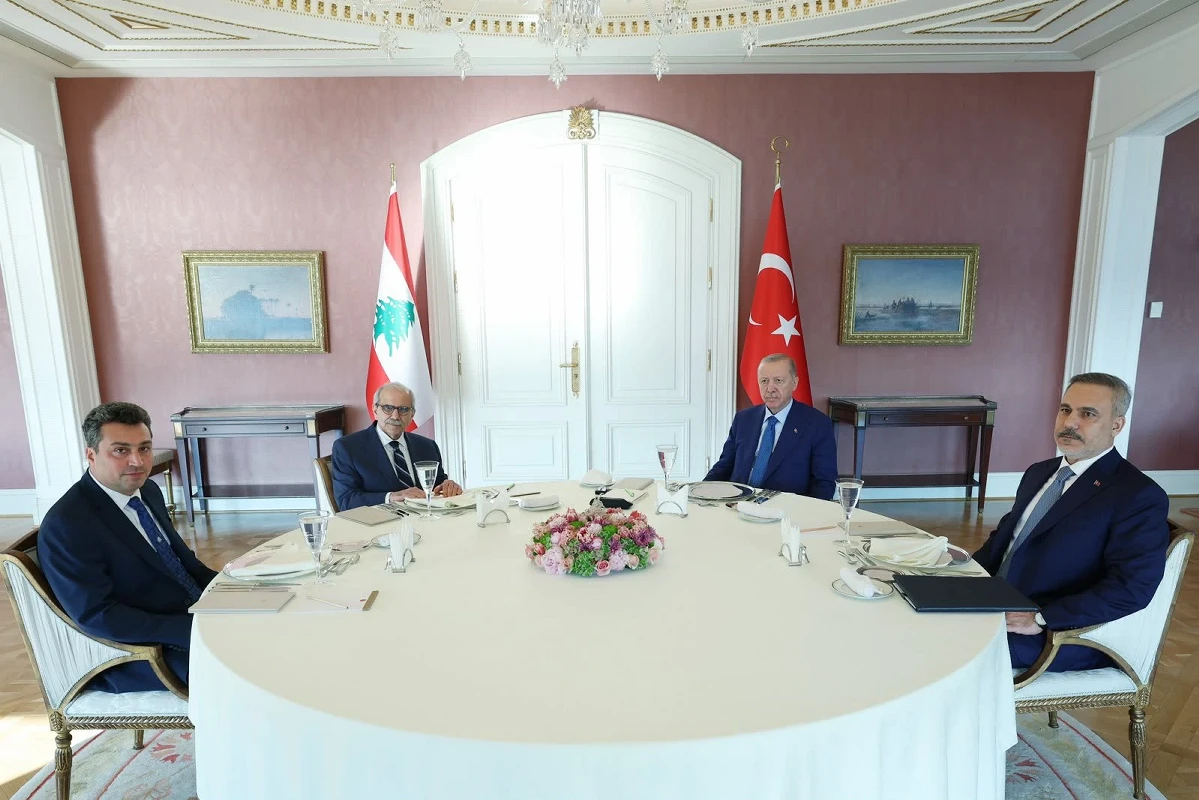 Cumhurbaşkanı Erdoğan, Lübnan Başbakanı Nevvaf Selam ile İstanbul'da Görüştü