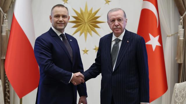 Cumhurbaşkanı Erdoğan: Polonya ile ticaret hacminde 15 milyar dolar hedefi belirledik