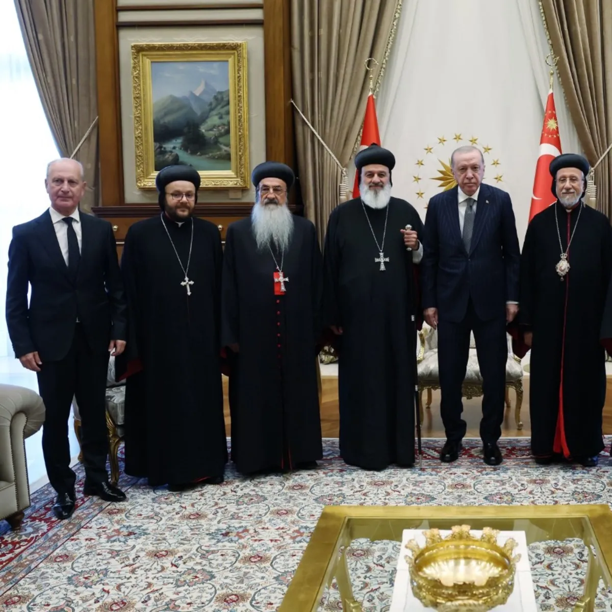 Cumhurbaşkanı Erdoğan, Süryani Patriği Efrem Kerim'i Külliye'de Kabul Etti