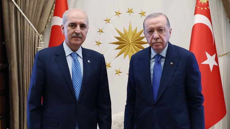 Cumhurbaşkanı Erdoğan, TBMM Başkanı Kurtulmuş ile Görüştü