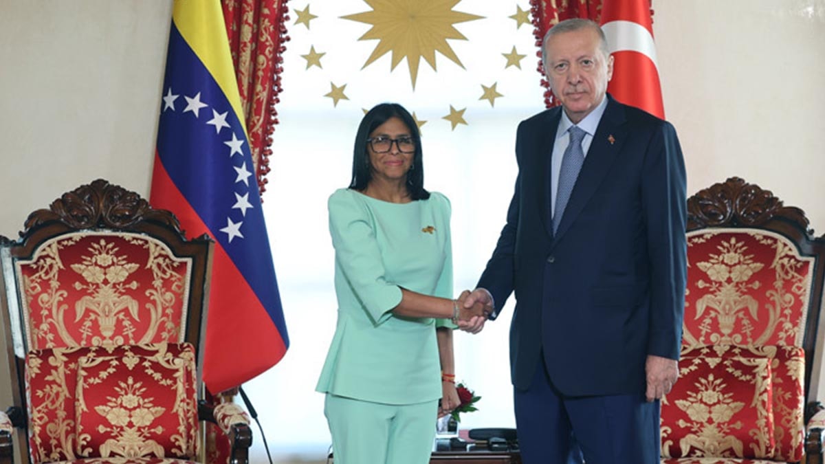 Cumhurbaşkanı Erdoğan, Venezuela Geçici Devlet Başkanı Rodriguez ile Görüştü
