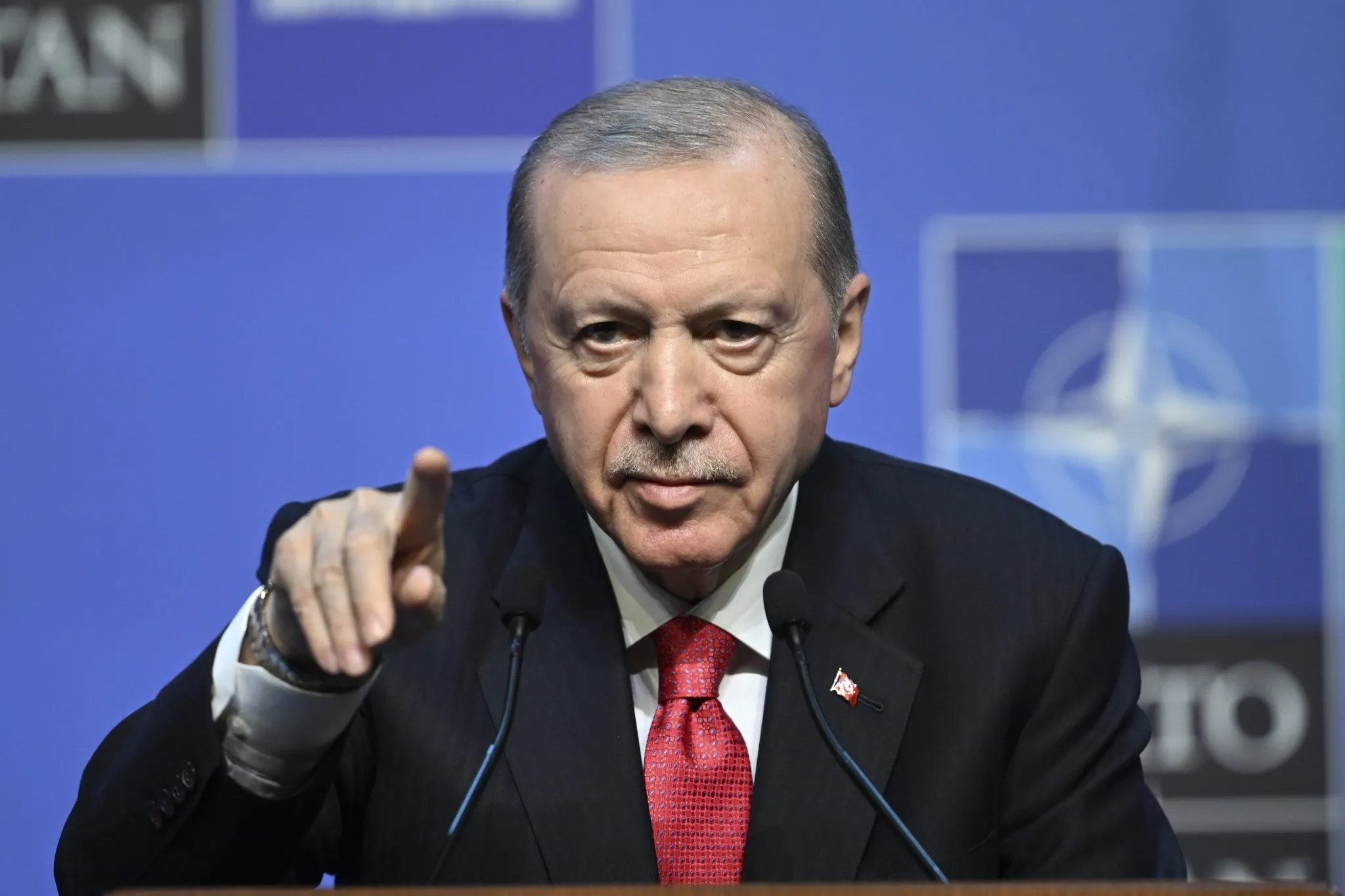 Cumhurbaşkanlığı Sistemi 8. Yılında: Türkiye İstikrar Adası Oldu