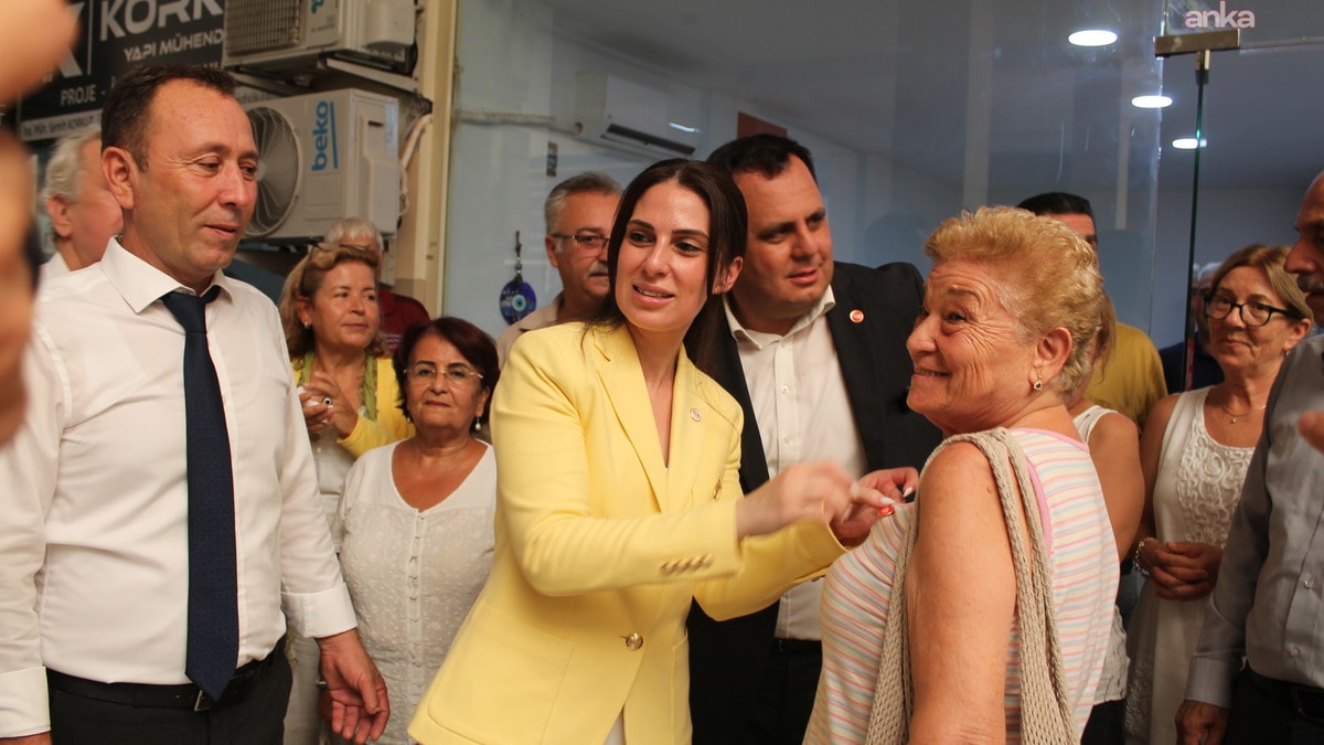 Dalaman Belediye Başkanı Sezer Durmuş YENİ Parti'ye Katıldı
