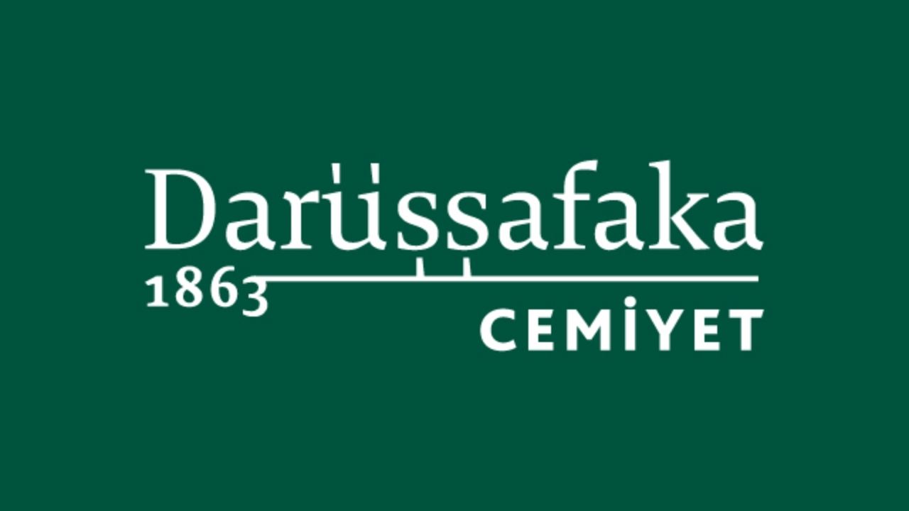 Darüşşafaka'dan 100 Üniversite Öğrencisine Burs Desteği