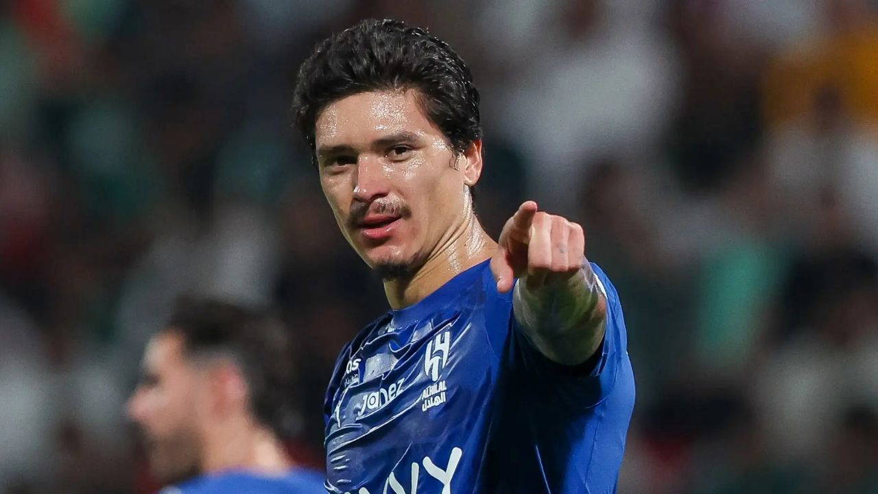 Darwin Nunez: Trabzonspor'un Gündemindeki Yıldız