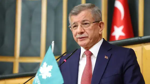 Davutoğlu'ndan CHP'ye: Temiz siyaset iddiasında bulunamazsınız