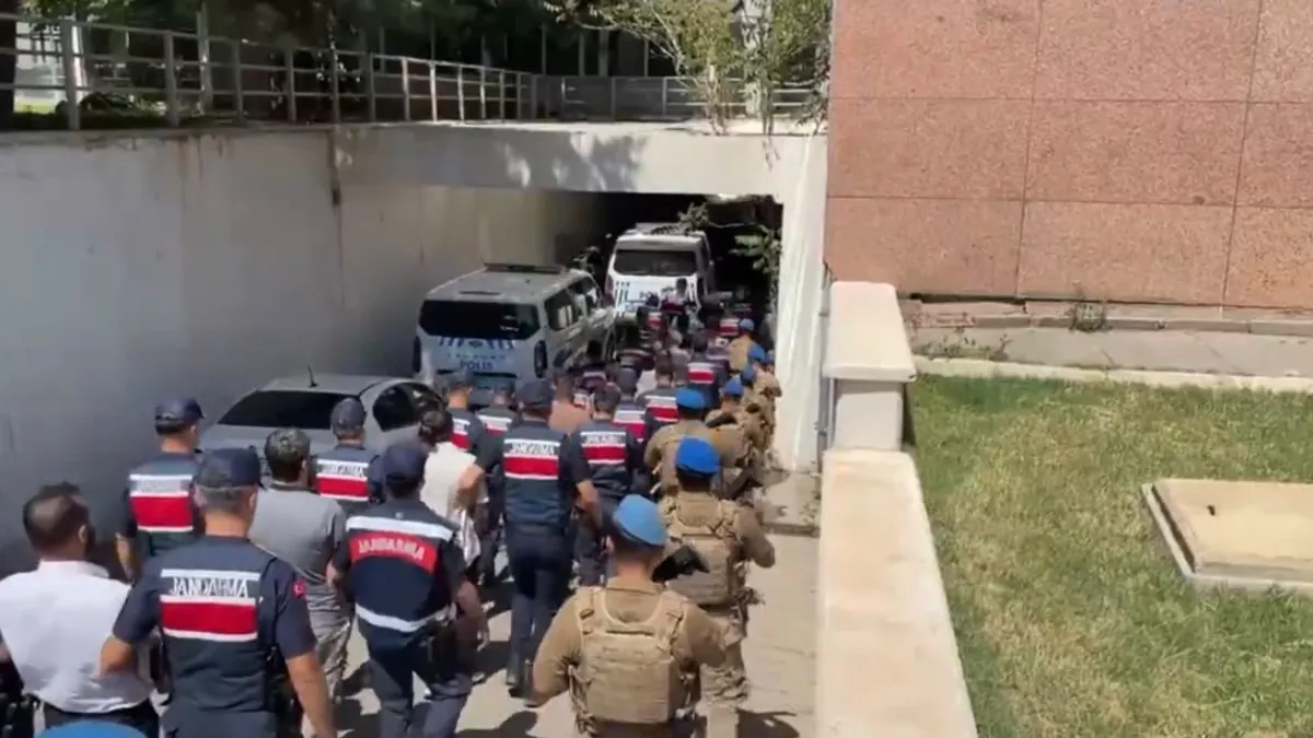DEAŞ Operasyonunda 83 Şüpheli Yakalandı