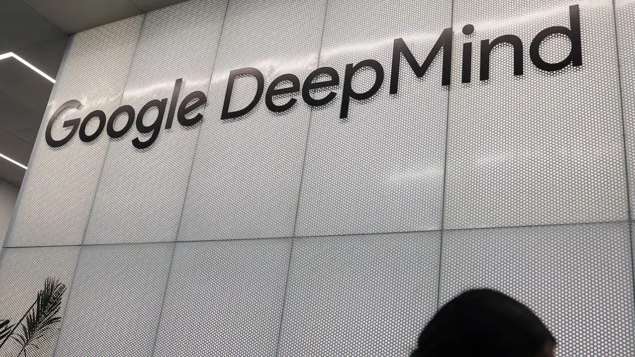 DeepMind CEO'su Hassabis'ten Yapay Zeka Denetimi Çağrısı