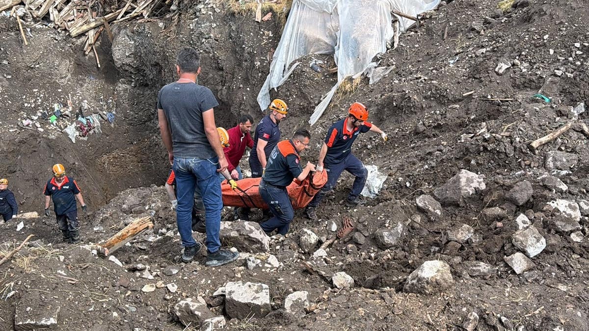 Zengin olma hayalleri tünel çökünce son buldu: 1 ölü