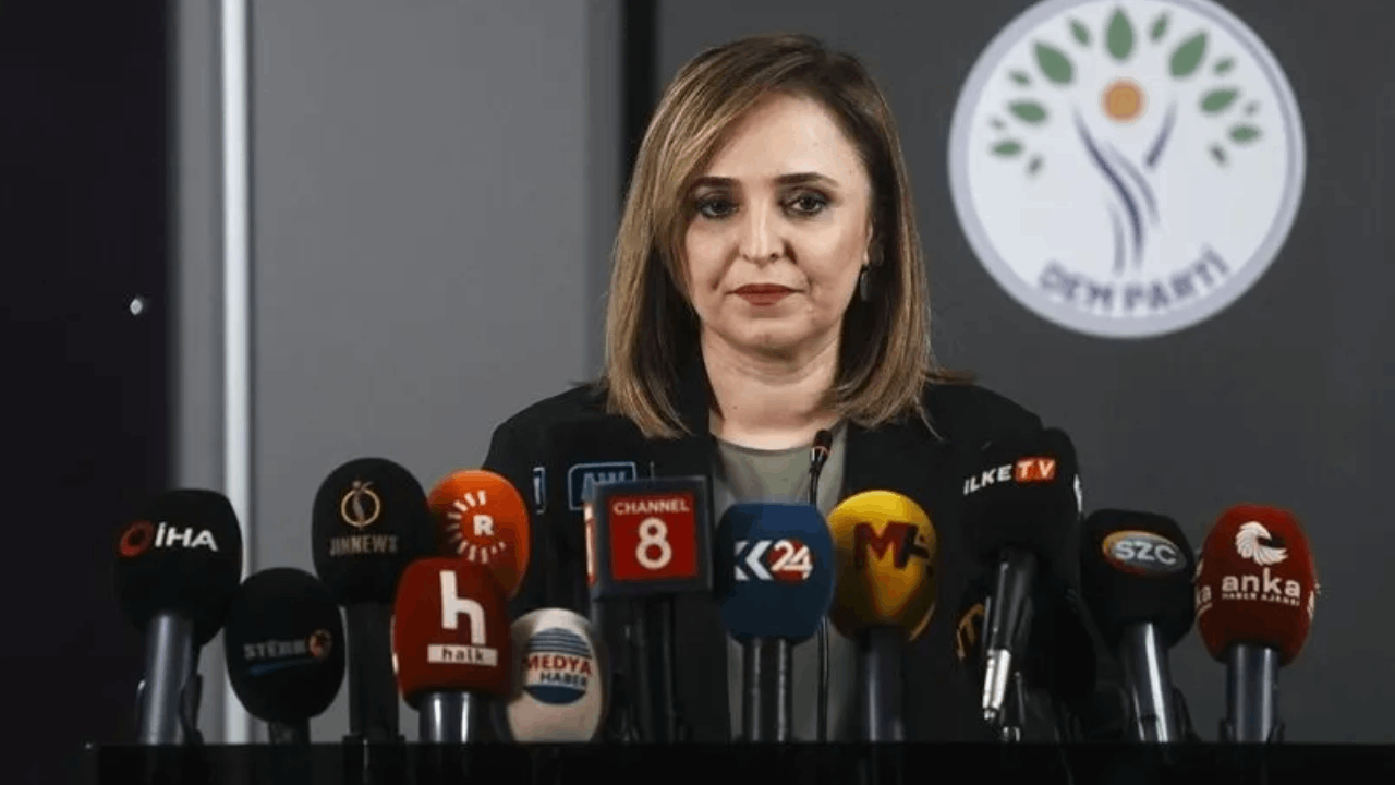 DEM Parti'den Çerçeve Yasa Açıklaması: 'Farklı Yaklaşımlar Var