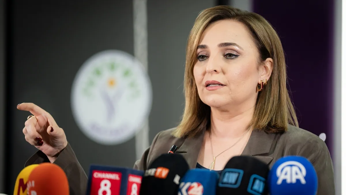 DEM Parti'den Çerçeve Yasa Değerlendirmesi: Sürecin Bütünlüğü İçin Kritik