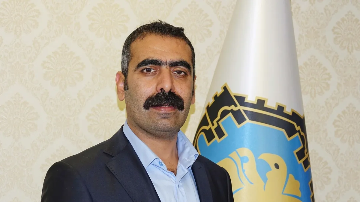 DEM Parti Diyarbakır Eşbaşkanı Doğan Hatun istifa etti: 'Yetersizim