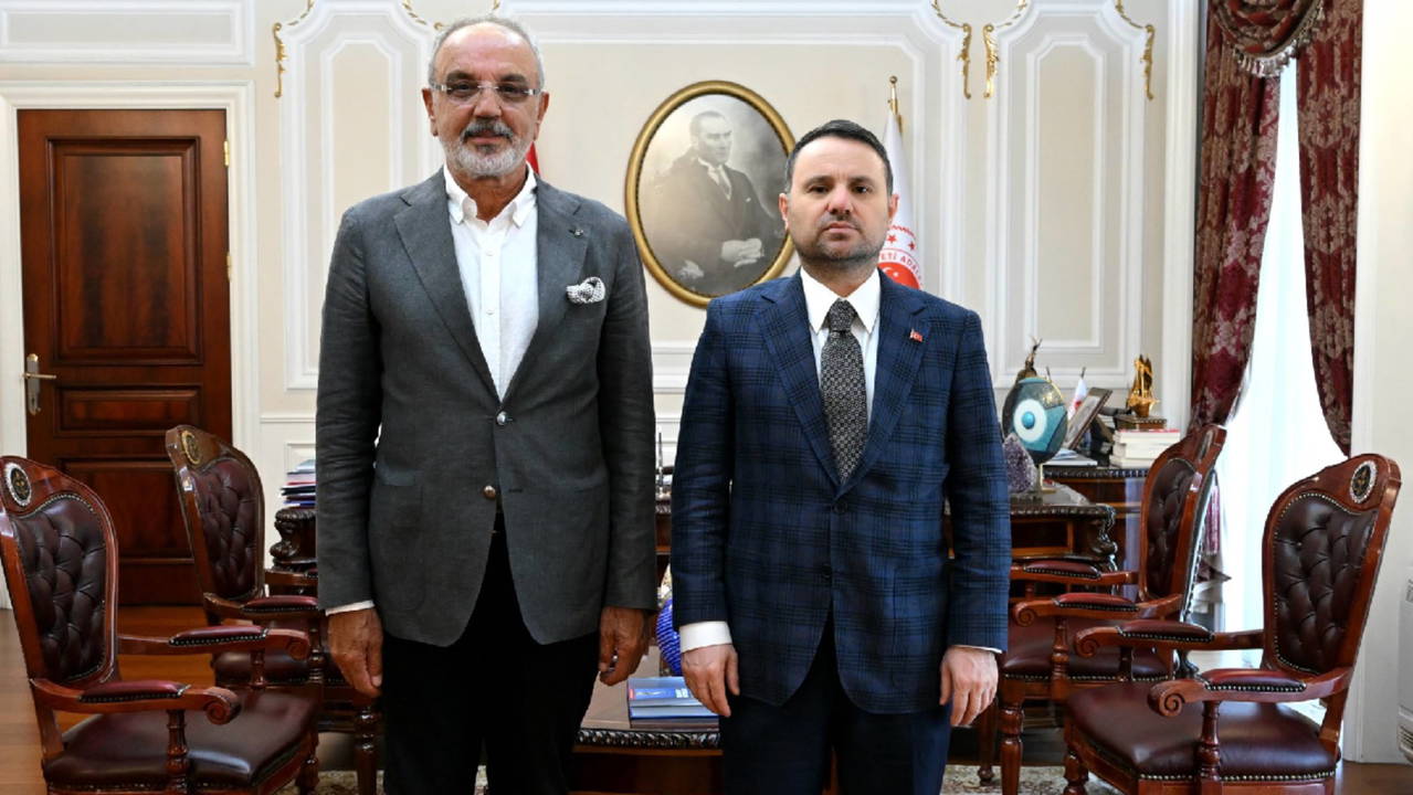DEM Partili Sırrı Sakık, Adalet Bakanı Gürlek ile görüştü