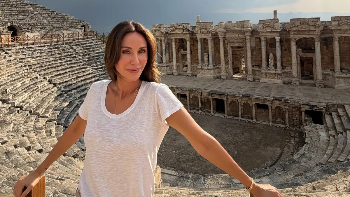 Demet Şener'in 300 Bin TL'lik Hermès Çantası Olay Oldu