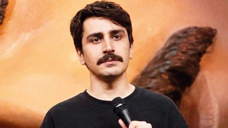 Komedyen Deniz Göktaş’a ‘dini değerleri aşağılama’ soruşturması