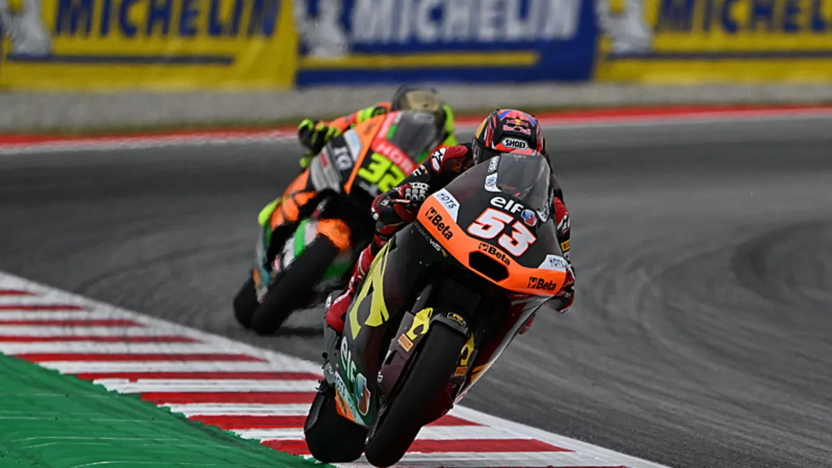 Deniz Öncü Moto2 Macaristan'da Piste Çıkıyor