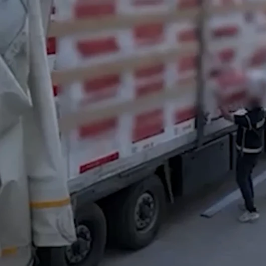 Denizli'de 5 Milyon Kaçak Makaron Ele Geçirildi