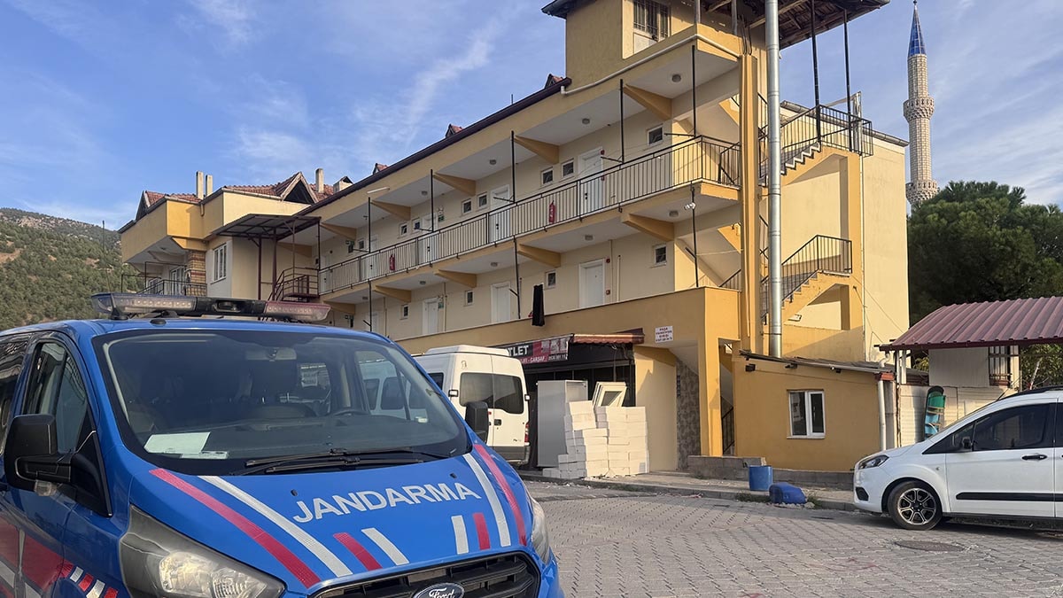 Denizli'de Pansiyonda Yaşlı Çift Ölü Bulundu