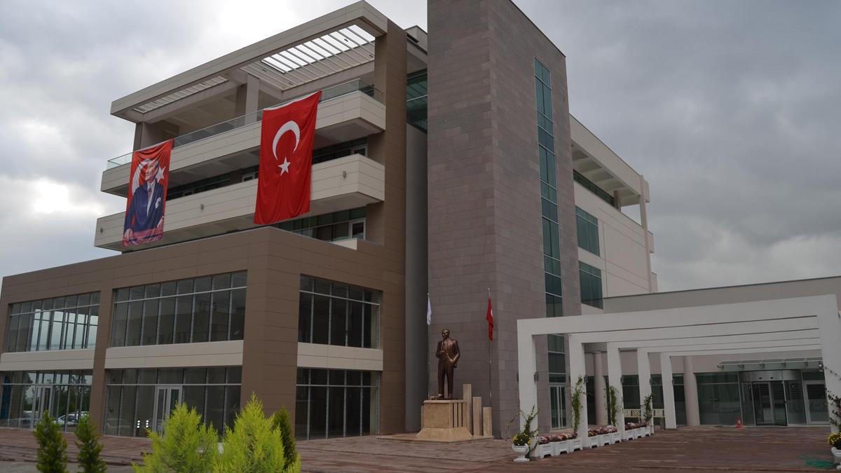 Denizli'de uyuşturucu operasyonu: Baro Başkanı ve 12 avukat gözaltına alındı