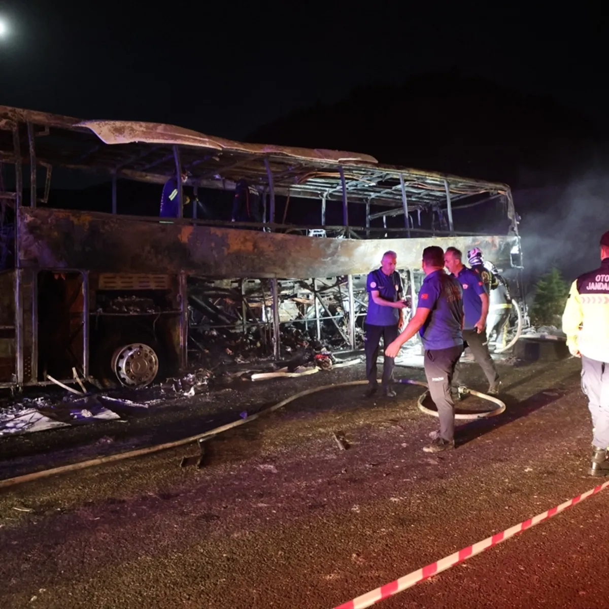 Denizli'de yolcu otobüsü alev aldı: 7 ölü, çok sayıda yaralı