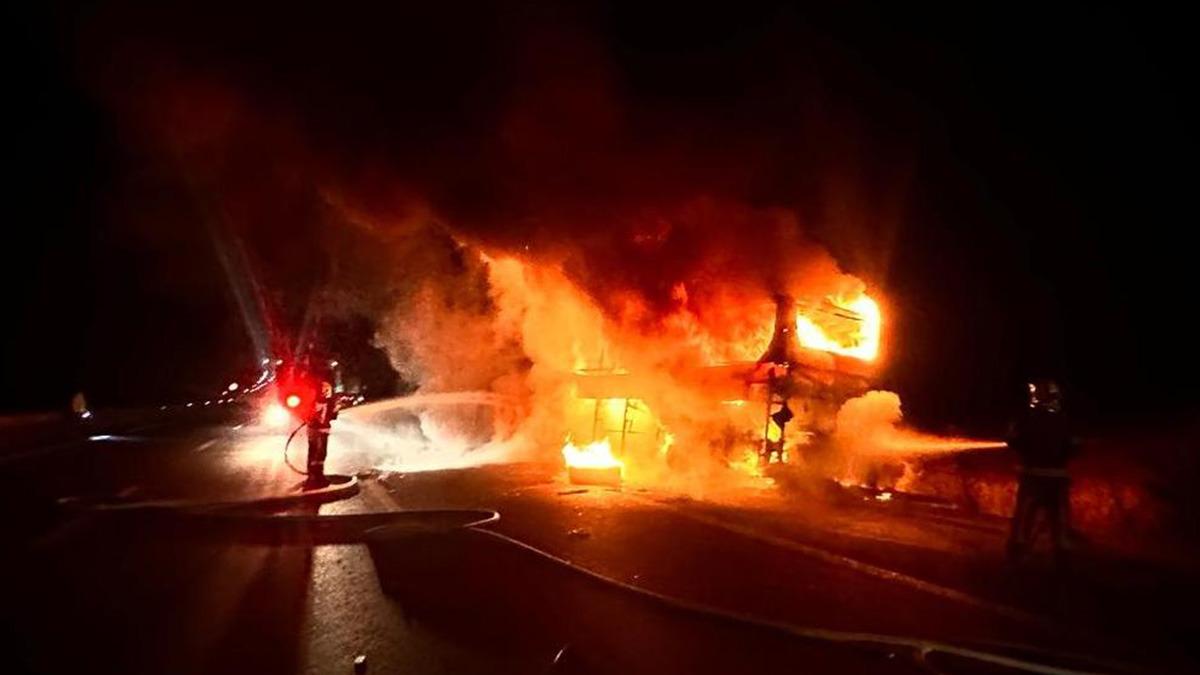 Denizli'de otobüs kazası: 1 bebek 8 kişi öldü, 33 yaralı