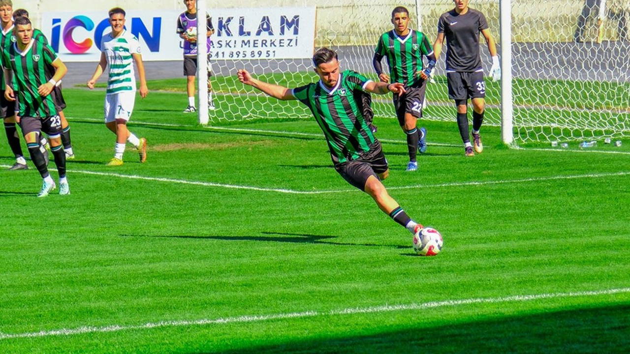 Denizlispor, kadro yetersizliği nedeniyle bir alt lige düşecek