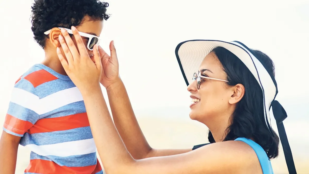 Dermatologlardan yaz uyarısı: Güneş yanığı ve lekeye karşı 6 öneri