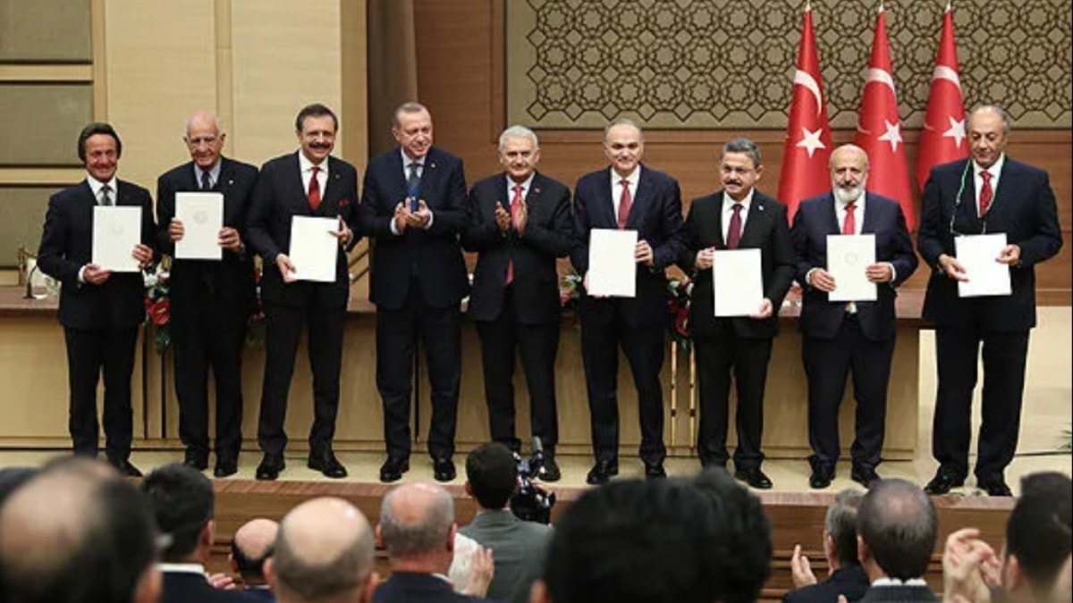 Devler Ligi: Anadolu Holding'den Açıklama