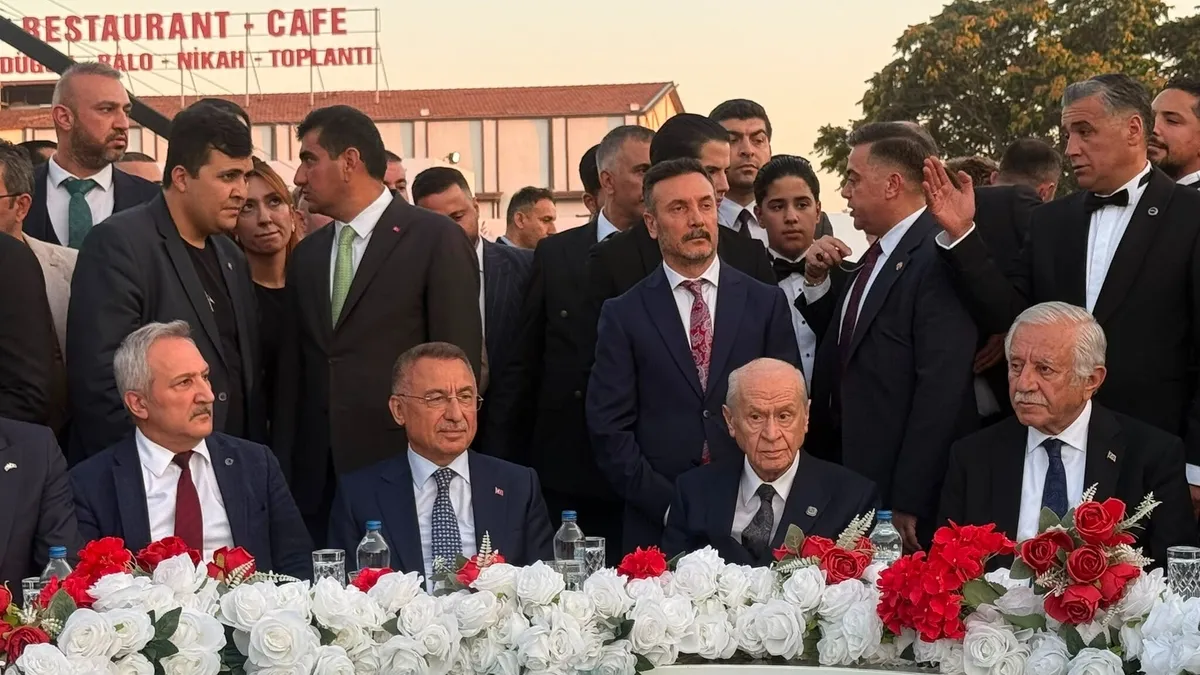 Devlet Bahçeli Nikah Şahidi Oldu