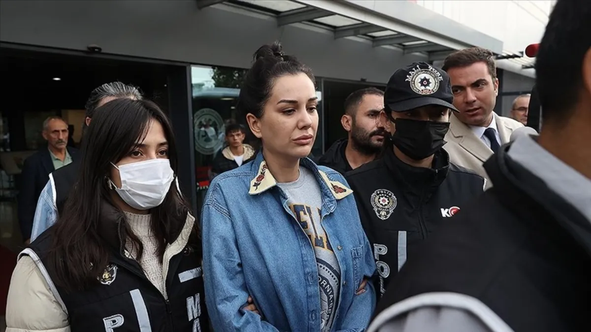 Dilan Polat'ın Instagram hesabına erişim engeli