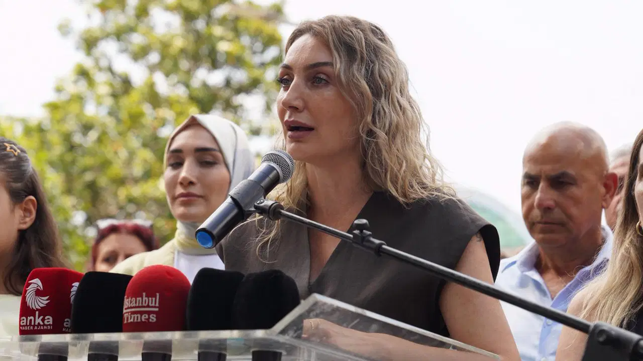 Dilek İmamoğlu'ndan 9 Temmuz sorusu: Bu acele ve ısrarın arkasında ne var