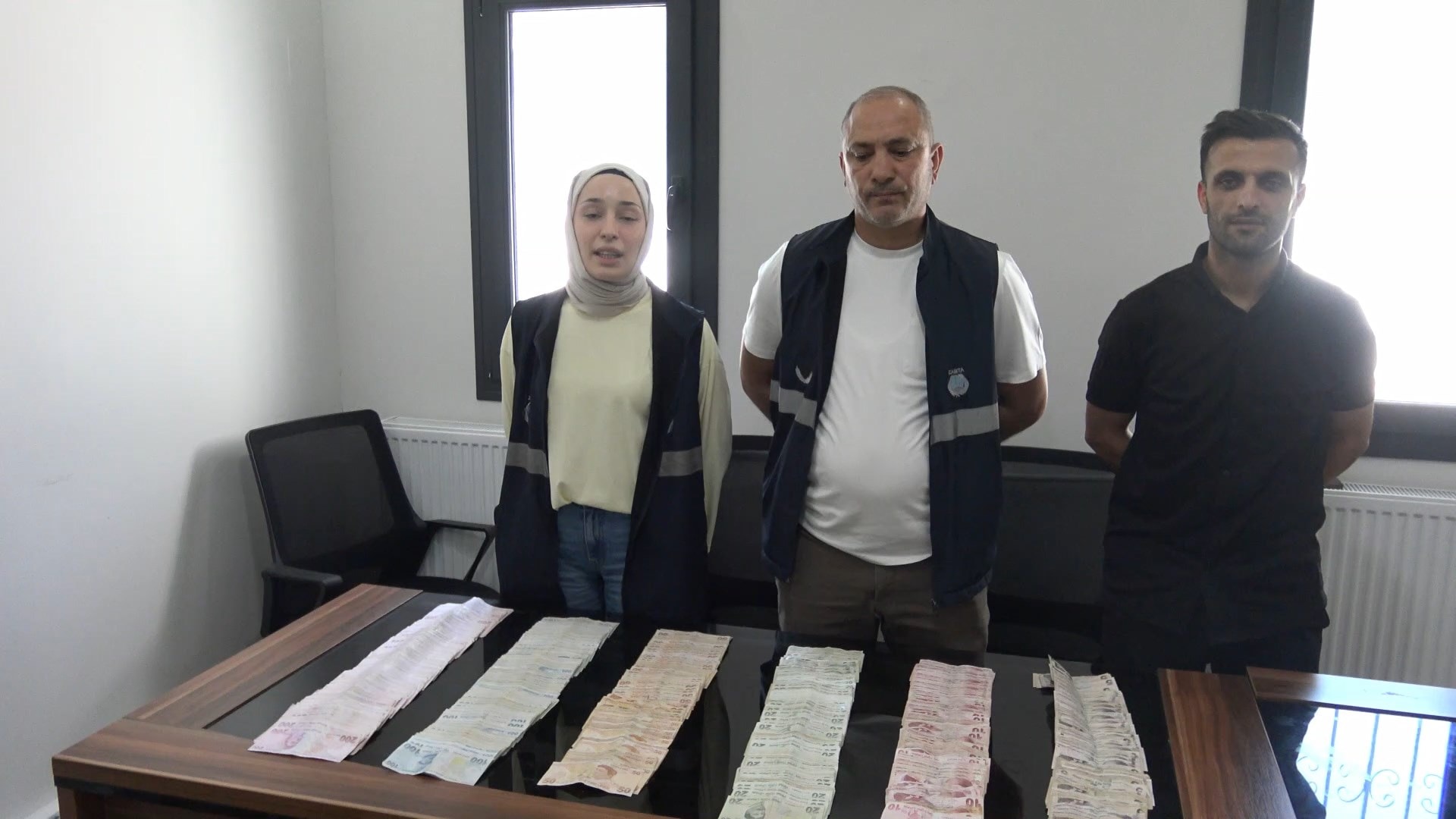 Dilenciden 60 Bin Lira Çıktı: Şanlıurfa'da Zabıta Denetimi Şaşırttı
