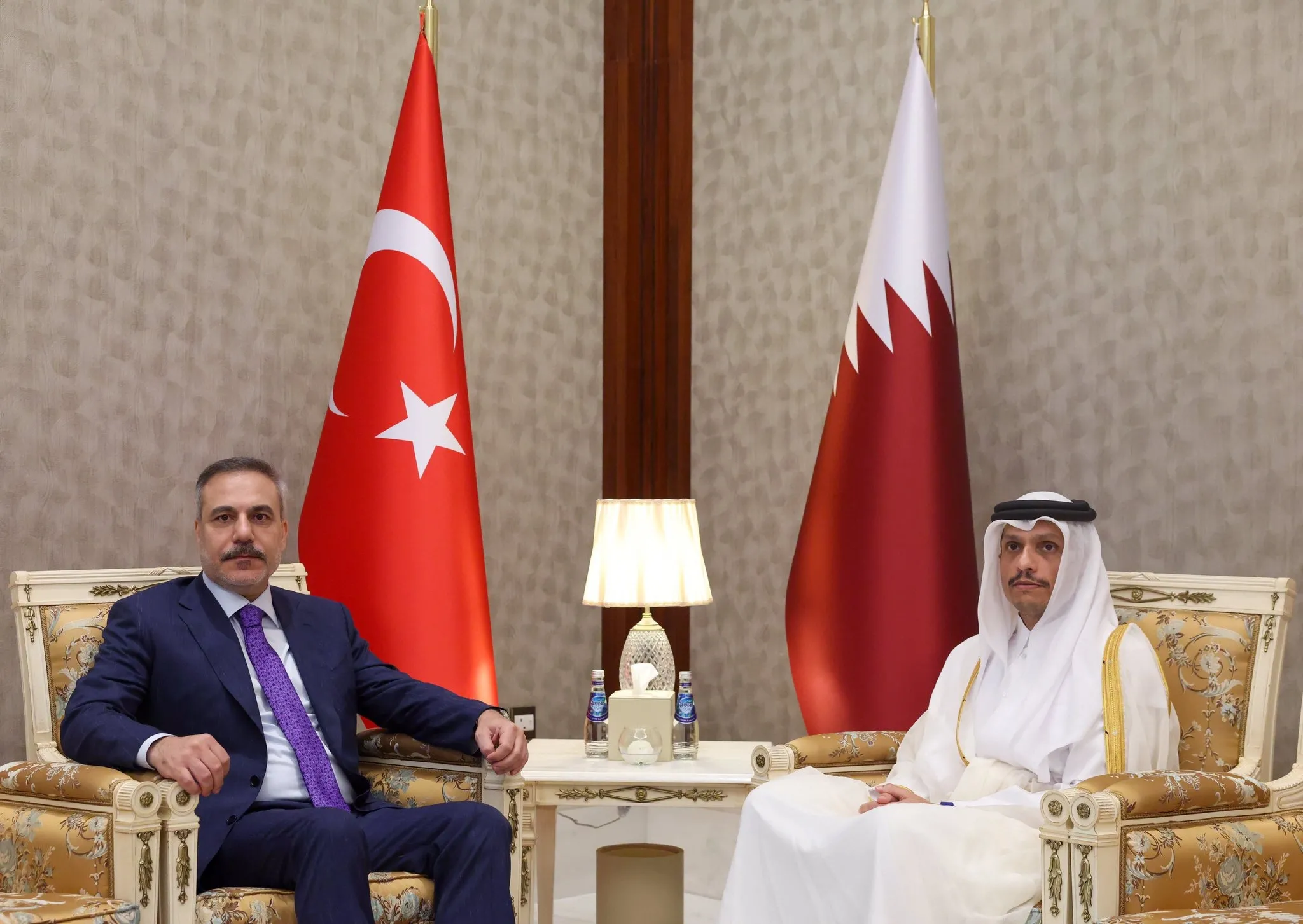 Dışişleri Bakanı Fidan, Katar'ın başkenti Doha'da mevkidaşı Al Sani ile görüştü