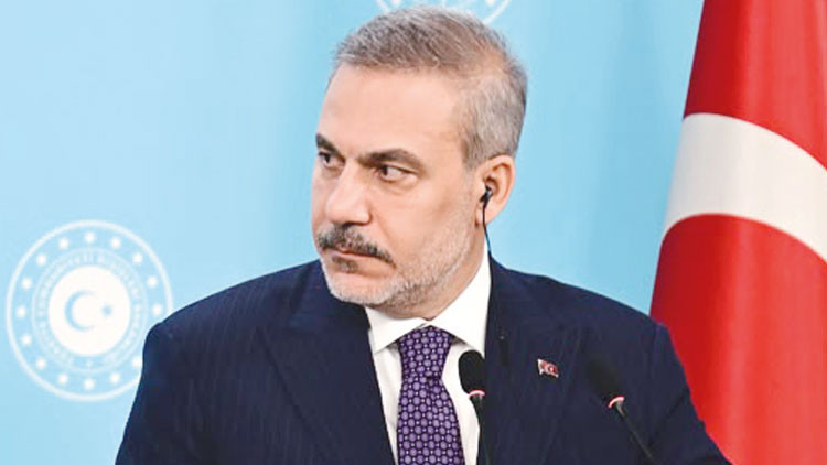 Dışişleri Bakanı Hakan Fidan'dan Karadeniz uyarısı: 'Cepheye dönmesine izin vermemeliyiz