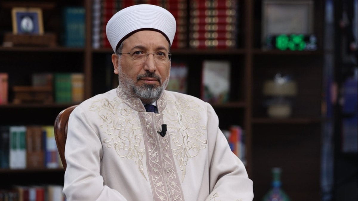 Diyanet İşleri Başkanı Arpaguş, 43 bin km seyahatle Evliya Çelebi'yi geride bıraktı