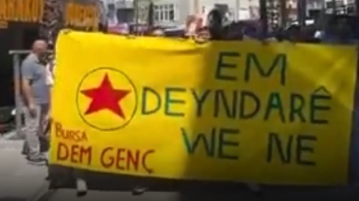 Diyarbakır ve Bursa'da Terör Propagandası: Taziye Çadırıyla Kınama