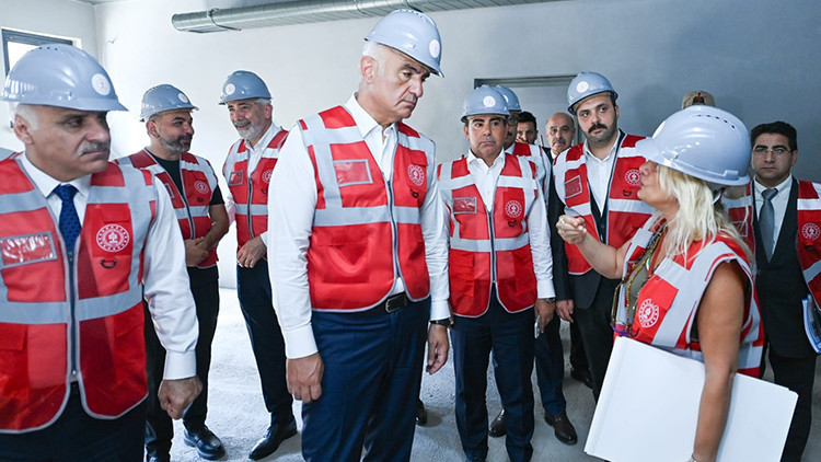 Diyarbakır Cezaevi kültür ve sanat adası oluyor: Bakan Ersoy cunta dönemlerinin unutturulmayacağını söyledi