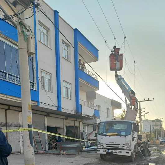 Diyarbakır'da Elektrik Akımı Faciası: Usta Öldü, 2 Çırak Ağır Yaralı
