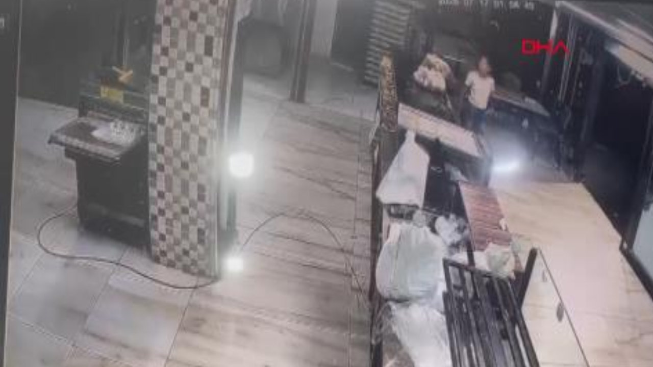 Diyarbakır'da fırın kasasından 10 bin lira çalan iki çocuk yakalandı
