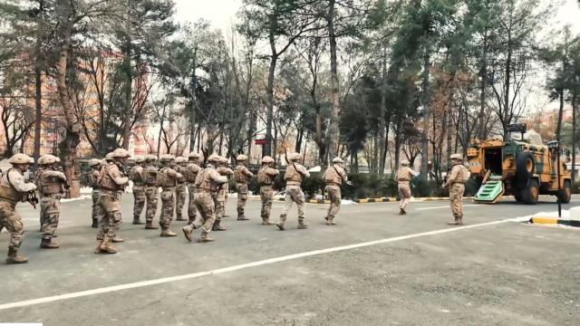 Diyarbakır merkezli 6 ilde dolandırıcılık operasyonu: 27 tutuklama