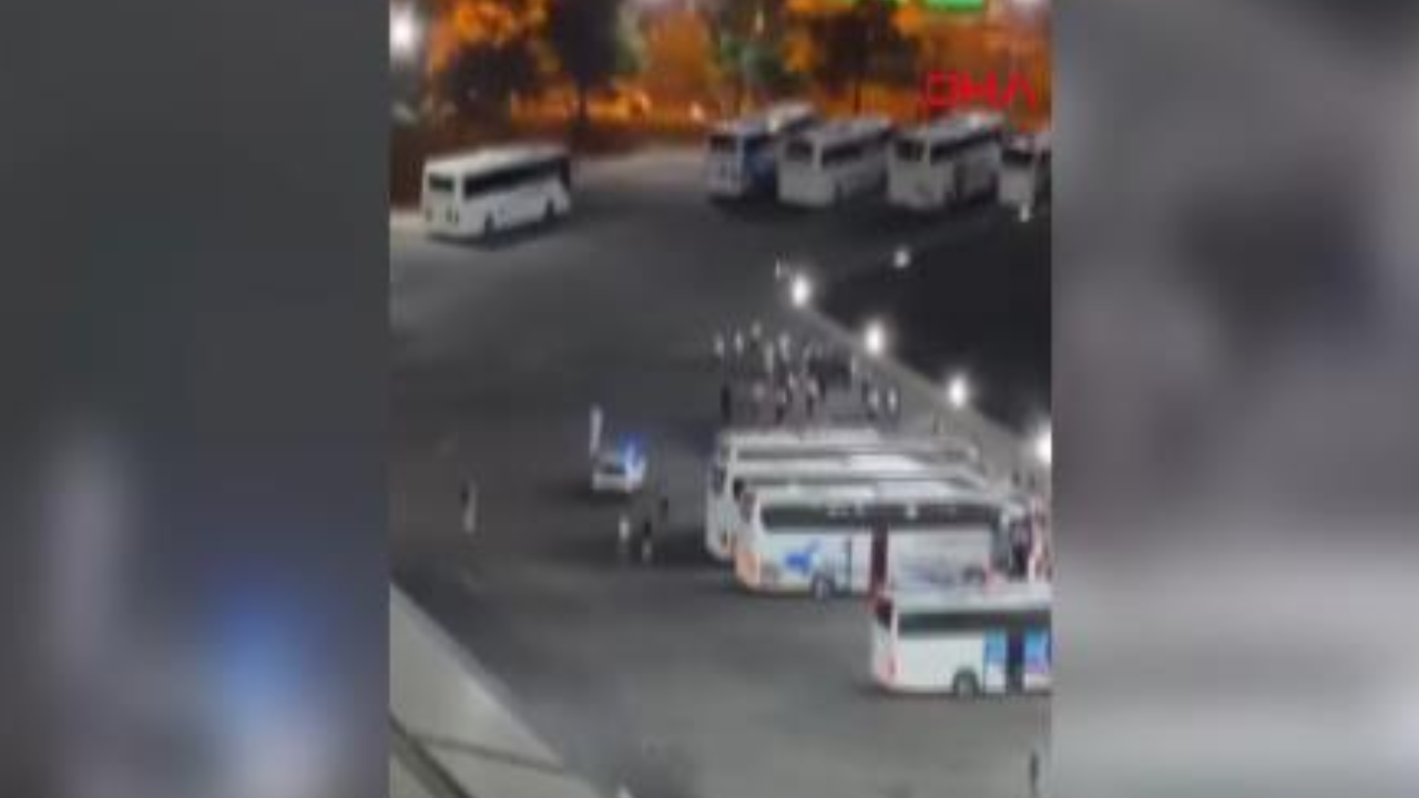Diyarbakır Otogarı'nda Polis Havaya Ateş Açarak Kavga Ayırdı