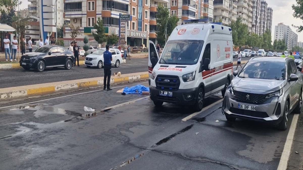 Diyarbakır'da Yayaya Çarpıp Ölümüne Neden Olan Sürücü Tutuklandı