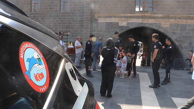 Diyarbakır'da Yunus Timleri 7 Ayda 529 Silah Ele Geçirdi